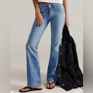 Free People We The Free Flora Low-Rise Bootcut Jeans. NWT. Mai tai